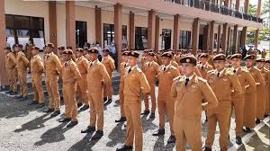 Siswa SMA Taruna Muhammadiyah berdiri tegap dalam barisan. SMA Taruna Muhammadiyah berlokasi di Jalan KR Santri, Dukuhan Baru, Gunungpring, Kabupaten Magelang. Provinsi Jawa Tengah. Foto: SMA TarunaMu